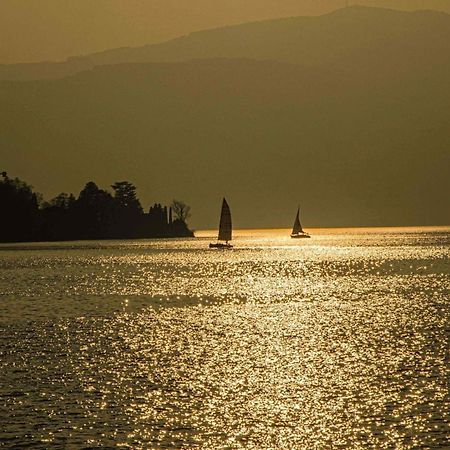 Little Suite Near Lake Verbania Luaran gambar