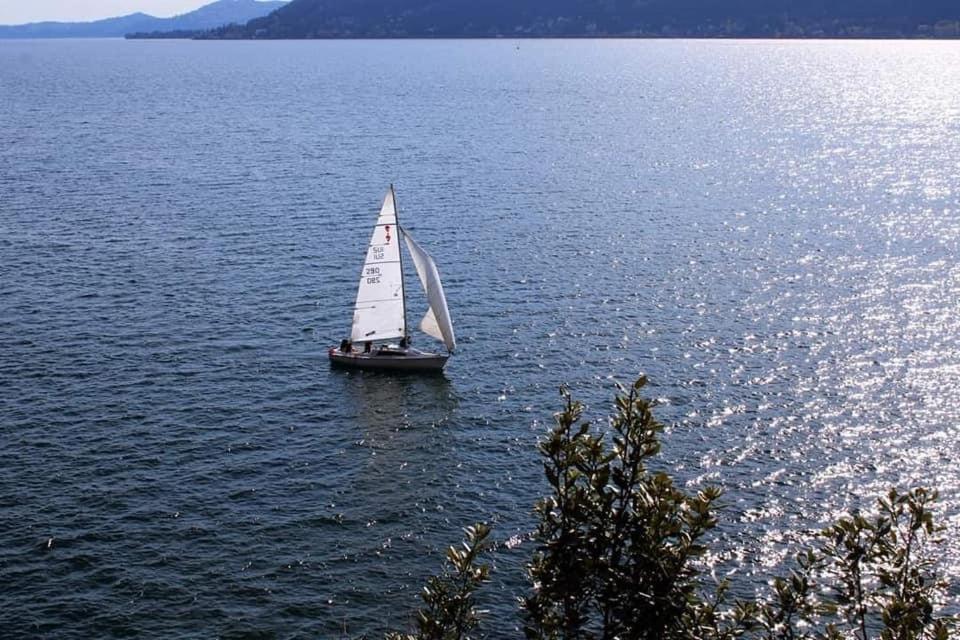 Little Suite Near Lake Verbania Luaran gambar